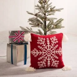 Glitzhome® Knitted Snowflake Stockings, Tree Skirt & Pillow Cover Set 13 Glitzhome® Knitted Snowflake Stockings, Tree Skirt & Pillow Cover Set -Christmas Designers Store D252903S 2