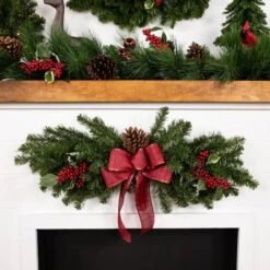 Northlight 32" Canadian Pine Door Swag -Christmas Designers Store D253724S 12