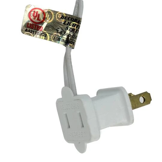 Sienna 100ct. Red & White G30 Icicle Mini Christmas String Light Set 5 Sienna 100ct. Red & White G30 Icicle Mini Christmas String Light Set - Image 3