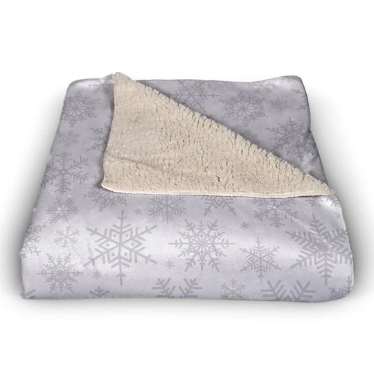 Noel Snowflake Pattern 50x60 Sherpa Fleece Blanket 6 Noel Snowflake Pattern 50x60 Sherpa Fleece Blanket - Image 4