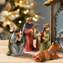 Glitzhome® Multicolor Resin Nativity Figurine Set -Christmas Designers Store D652340S 3
