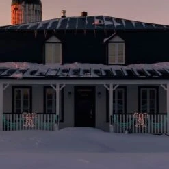 Northlight 3-Piece Lighted Red Bow And Green Swag Christmas Decoration 13 Northlight 3-Piece Lighted Red Bow And Green Swag Christmas Decoration -Christmas Designers Store D676234S 12