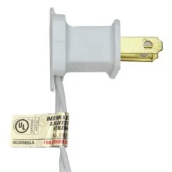 Northlight 6'' LED Lighted Green Crystal Sphere Outdoor Christmas Decoration 11 Northlight 6'' LED Lighted Green Crystal Sphere Outdoor Christmas Decoration -Christmas Designers Store D676263S 4