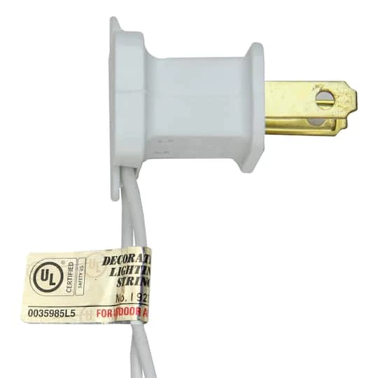 Northlight 6'' LED Lighted Green Crystal Sphere Outdoor Christmas Decoration 7 Northlight 6'' LED Lighted Green Crystal Sphere Outdoor Christmas Decoration - Image 5